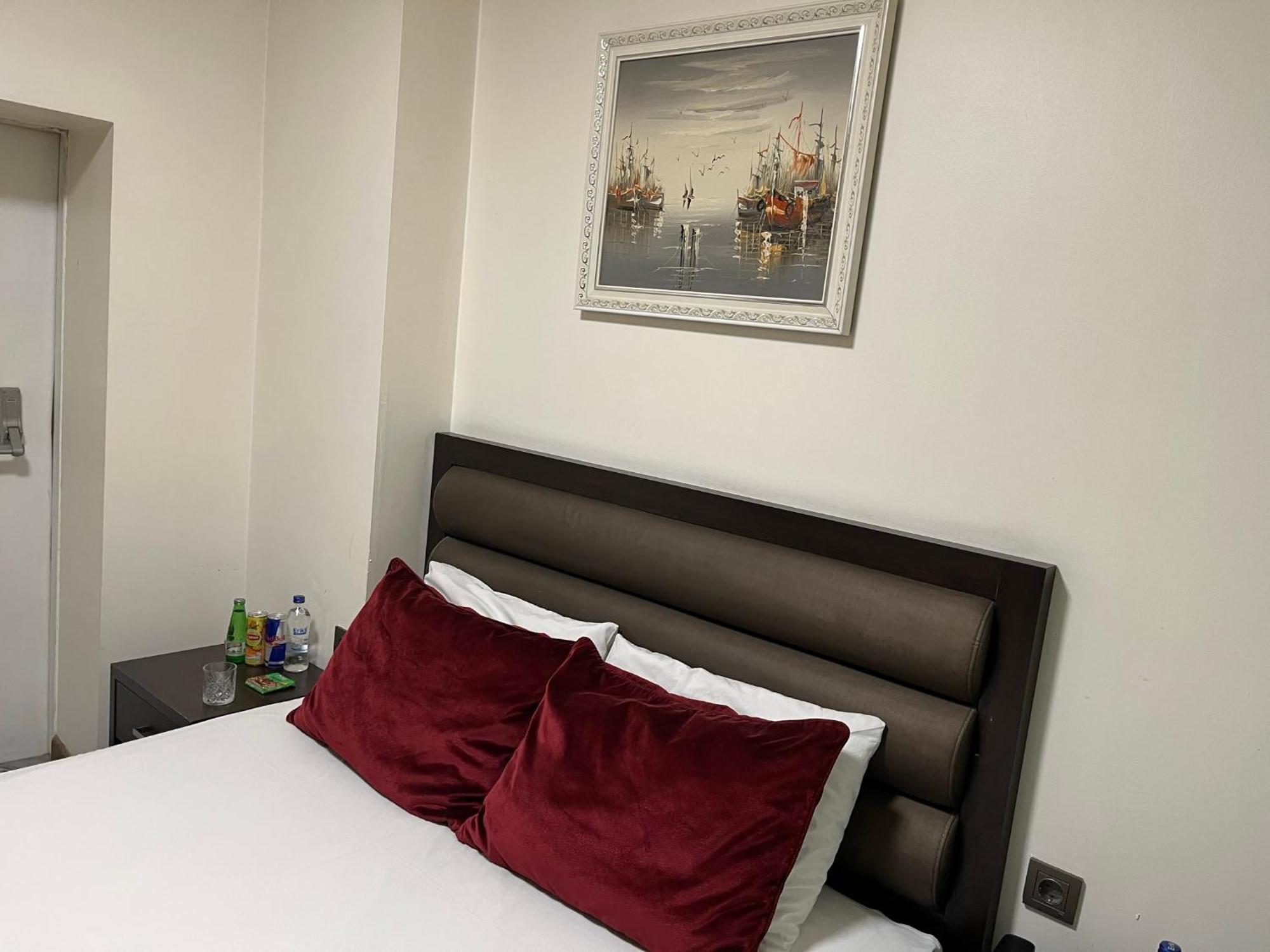 Pandora Hotel — Photos 2